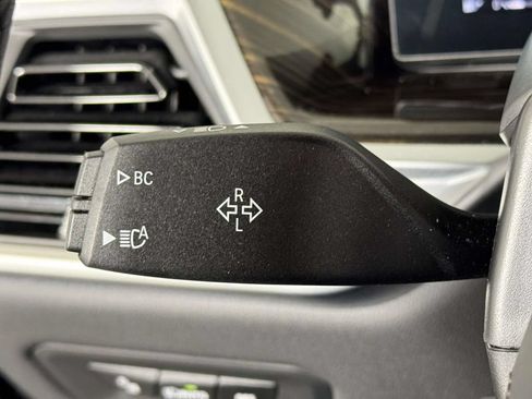 Used 2026 BMW X5 xDrive40i AWD/4WD image 21