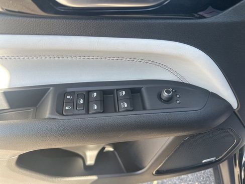 New 2026 Jeep Compass Limited w/ Sun, Sound & Navigation Group image 16