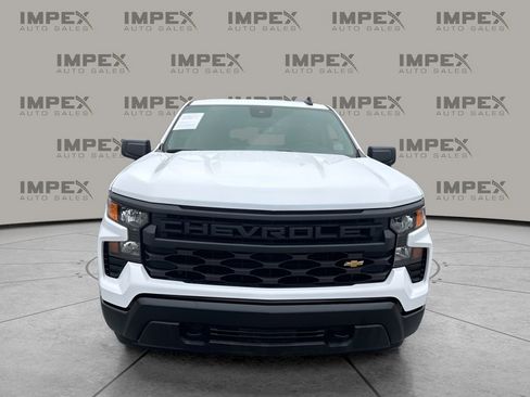 Used 2025 Chevrolet Silverado 1500 W/T image 8