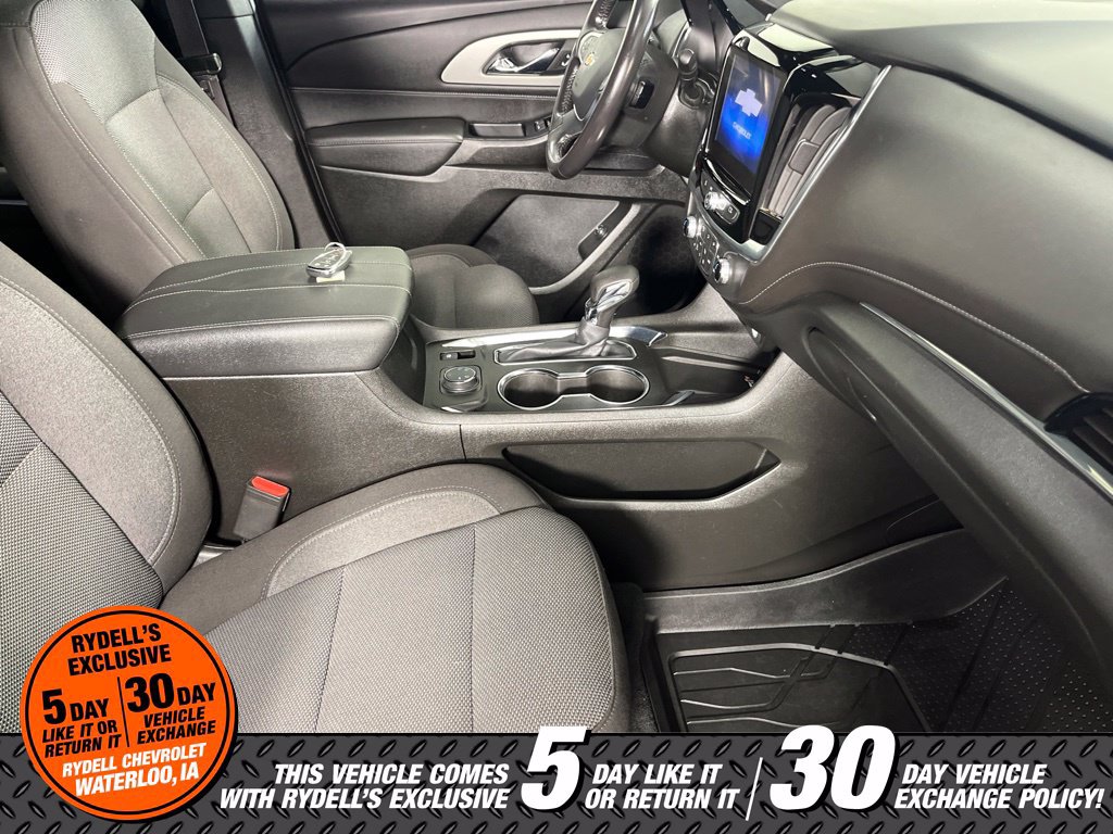 Used 2022 Chevrolet Traverse LT AWD/4WD image 17