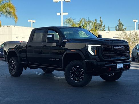 New 2026 GMC Sierra 2500 AT4X image 2