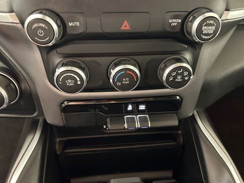 Used 2022 RAM 1500 Big Horn image 24