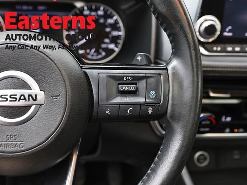 Used 2021 Nissan Rogue SV w/ Premium Package AWD/4WD image 16