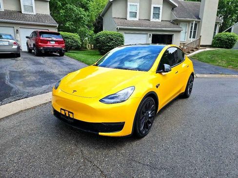 Used 2021 Tesla Model Y Performance image 1