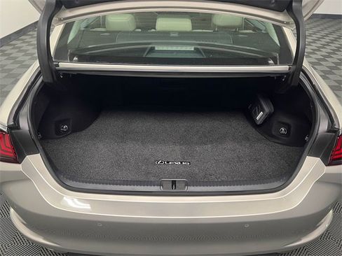 Certified 2023 Lexus ES 350 w/ Premium Package image 8