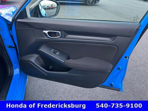 Certified 2024 Honda Civic Sport image 30