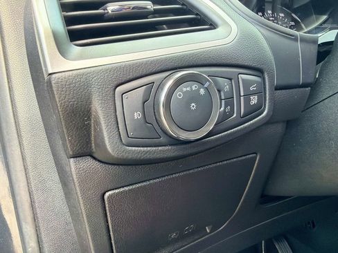 Used 2022 Ford Edge SEL w/ Convenience Package AWD/4WD image 31