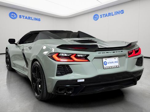 Used 2024 Chevrolet Corvette Stingray Convertible w/ Z51 Performance Package RWD image 6
