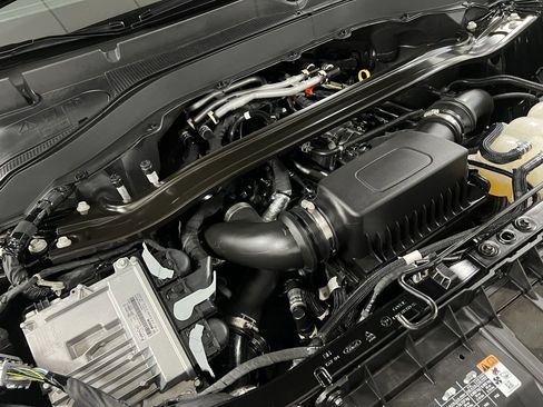 Used 2022 Ford Explorer Platinum w/ Equipment Group 601A image 77