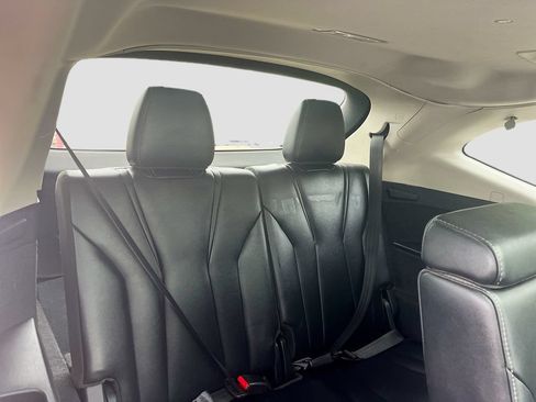 Used 2024 Acura MDX w/ Technology Package FWD image 28
