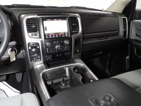 Used 2023 RAM 1500 Classic SLT w/ Trailer & Traction Group image 15