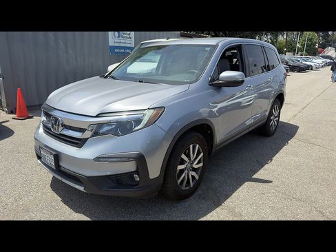 Used 2020 Honda Pilot EX image 3