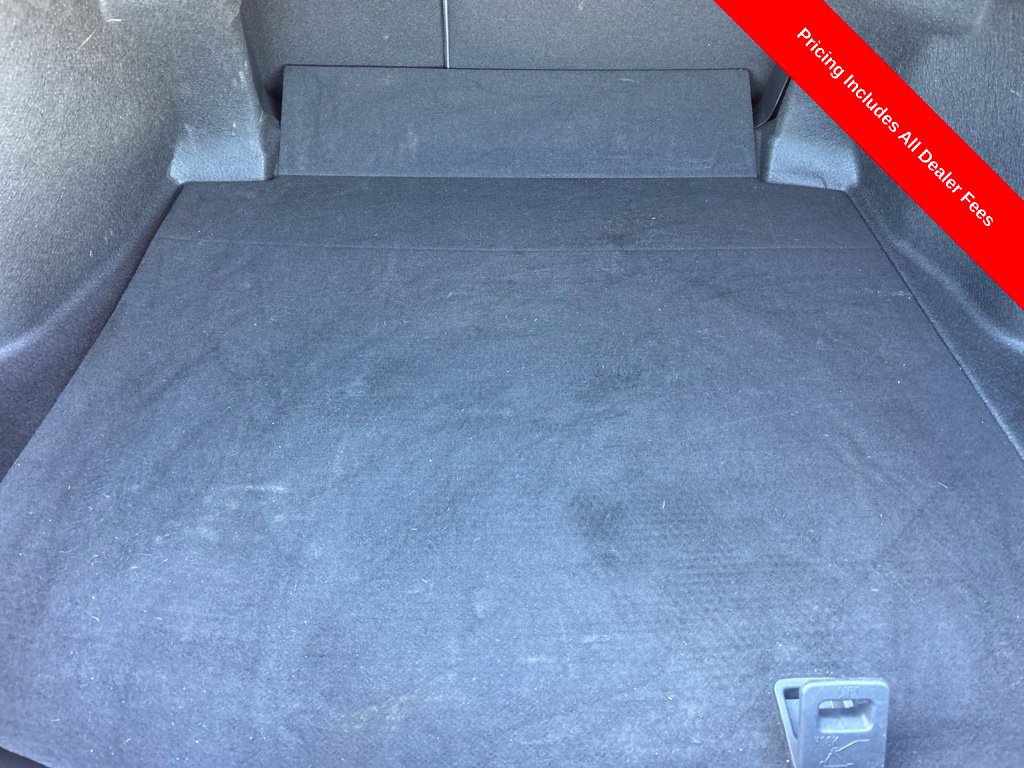 Used 2021 Toyota Camry SE w/ Convenience Package FWD image 14