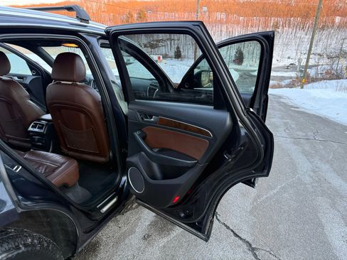 Used 2016 Audi Q5 2.0T Premium Plus w/ Technology Package image 18