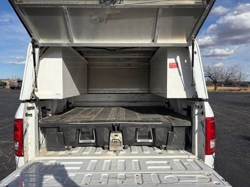 Used 2015 Ford F150 XLT w/ Trailer Tow Package image 7