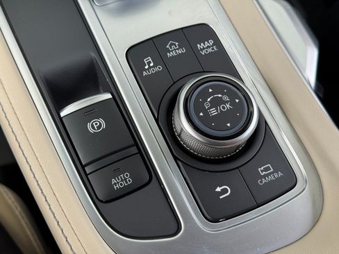 Used 2025 INFINITI QX60 Luxe FWD image 32