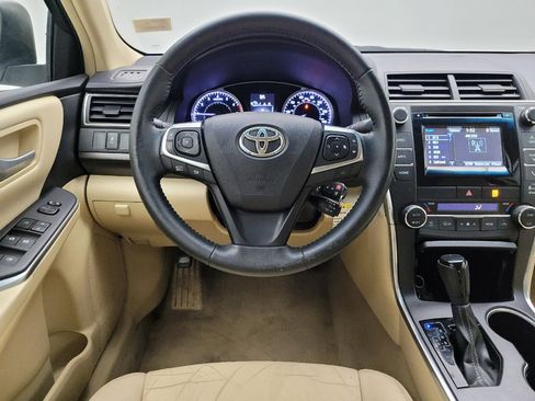 Used 2015 Toyota Camry XLE image 22