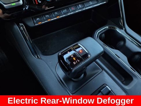 Used 2023 GMC Sierra 1500 AT4 w/ AT4 Premium Package image 18