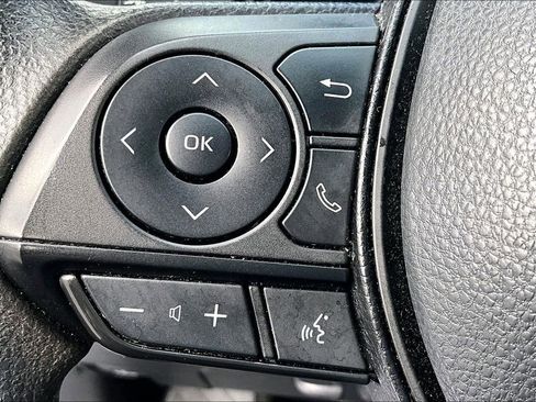 Used 2024 Toyota RAV4 XLE image 10