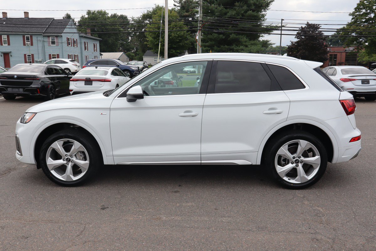 Used 2023 Audi Q5 2.0T Premium Plus AWD/4WD image 9