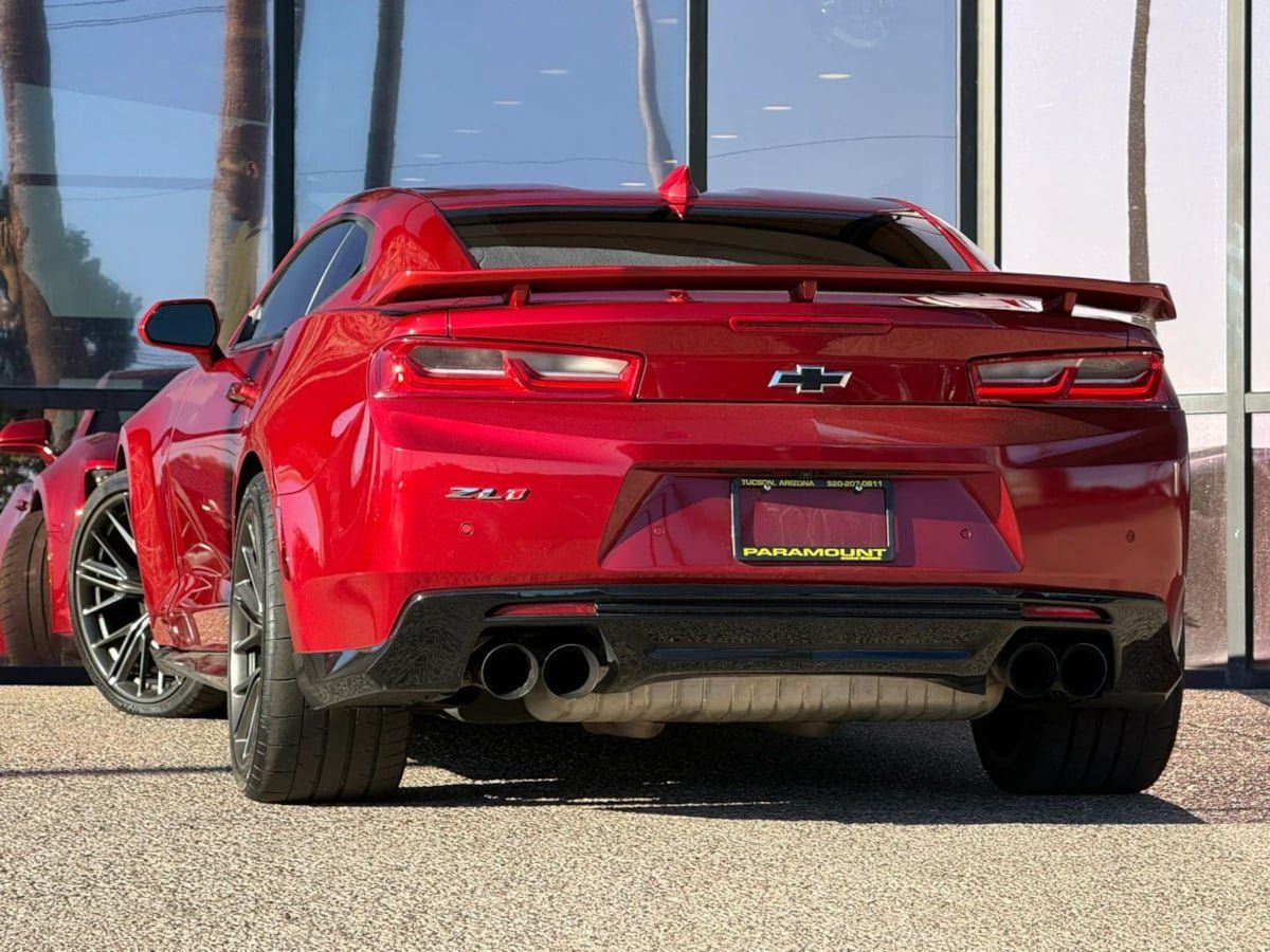 Used 2018 Chevrolet Camaro ZL1 RWD image 8