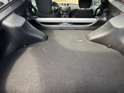 Used 2010 Nissan 370Z Coupe w/ Sport Pkg RWD image 8