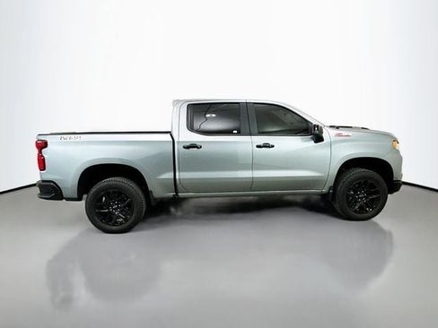 Used 2025 Chevrolet Silverado 1500 LT Trail Boss w/ Convenience Package II AWD/4WD image 10