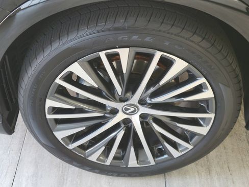 Certified 2024 Lexus RX 350 Premium Plus image 9