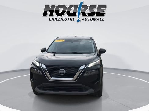 Used 2023 Nissan Rogue S AWD/4WD image 3