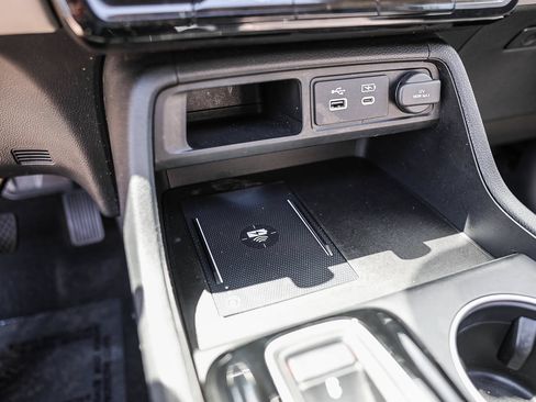 Certified 2023 Honda Pilot Elite image 18