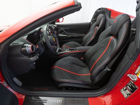 Certified 2021 Ferrari 812 GTS image 9