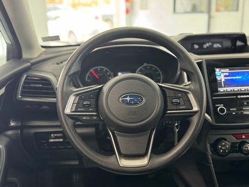 Used 2017 Subaru Impreza 2.0i Premium image 14