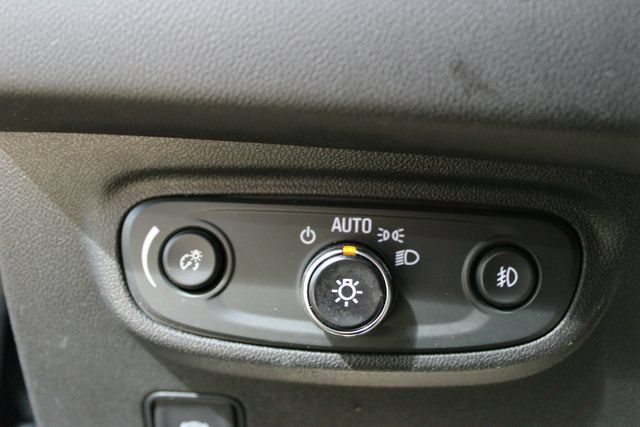 Used 2023 GMC Terrain SLT w/ Infotainment Package II AWD/4WD image 22