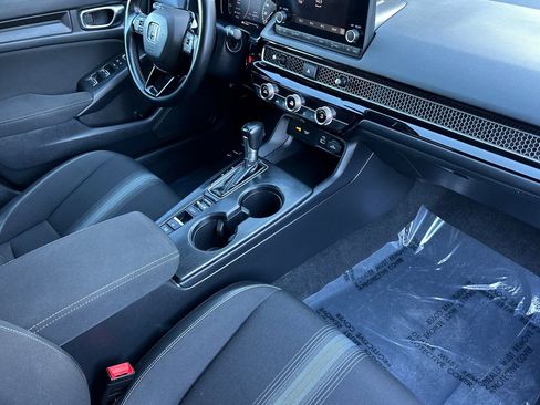 Used 2022 Honda Civic Sport image 14