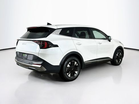 Used 2026 Kia Sportage LX FWD image 9