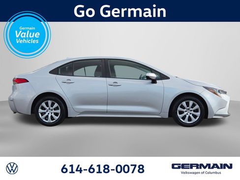 Used 2020 Toyota Corolla LE FWD image 6