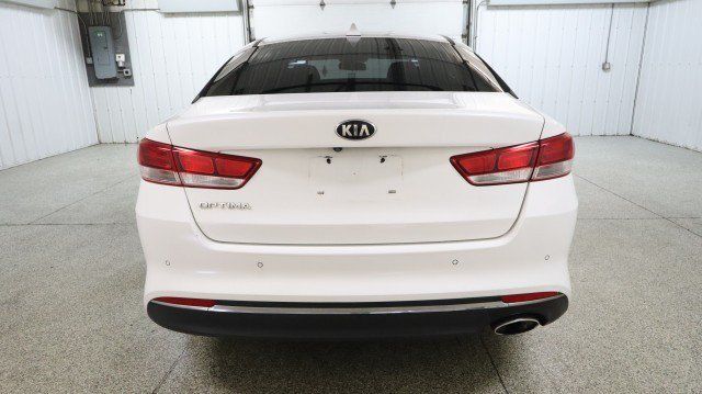 Used 2018 Kia Optima LX w/ 17" Alloy Wheels Package FWD image 8
