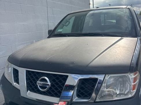 Used 2017 Nissan Frontier SV w/ SV Value Truck Package RWD image 1