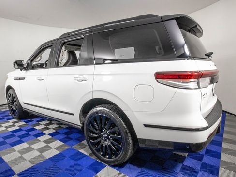 Used 2023 Lincoln Navigator Black Label image 7