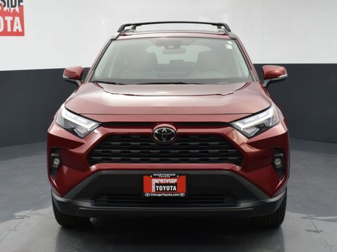 Used 2023 Toyota RAV4 XLE Premium image 7