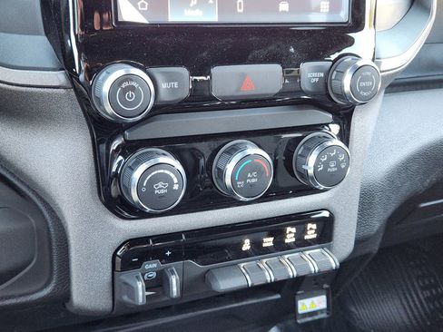 New 2026 RAM 2500 Tradesman w/ Chrome Appearance Group image 17