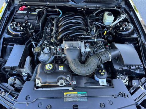 Used 2006 Ford Mustang GT Premium RWD image 38