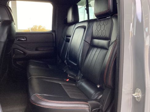 Used 2023 Nissan Frontier PRO-4X w/ Pro-4X Premium Package image 15