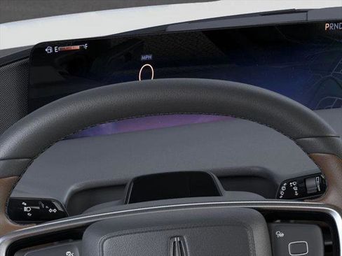 New 2025 Lincoln Navigator L Reserve image 13