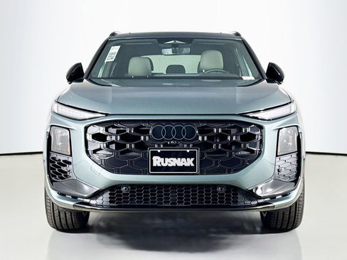 New 2026 Audi Q3 quattro 2.0T AWD/4WD image 3