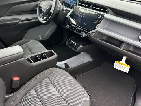 New 2027 Chevrolet Bolt LT w/ Comfort Package FWD image 16