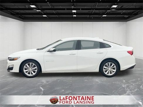 Used 2024 Chevrolet Malibu LT image 2