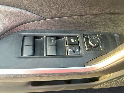 Certified 2024 Toyota RAV4 LE AWD/4WD image 12