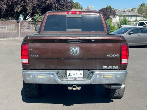Used 2015 RAM 1500 Classic SLT w/ Luxury Group AWD/4WD image 5