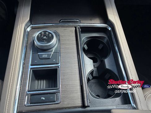 Used 2024 Ford Expedition Limited RWD image 30